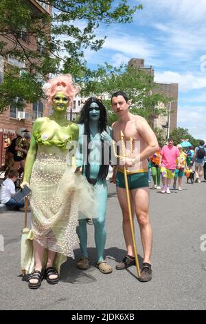 40. Durchführung der Mermaid Parade auf coney Island, NY 18. juni 2022 Stockfoto