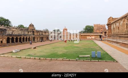 INDIEN, TAMILNADU, THANJAVUR, 2022. März, Anhänger des Shri Brihadishvara Temple Complex Stockfoto