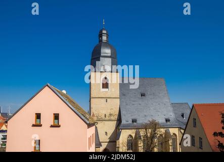 Turm der historischen St. Petri-Pauli Kirche in Eisleben, Deutschland Stockfoto