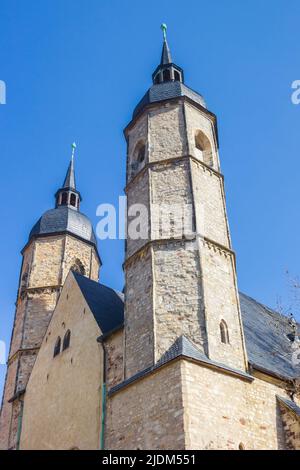 Türme der historischen St. Andreas Kirche in der Lutherstadt Eisleben, Deutschland Stockfoto