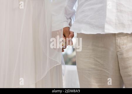 Jüdische Hochzeit das Glas brechen für viel Glück Stockfoto