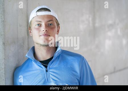 2022-06-22 14:05:35 AMSTELVEEN - Porträt von Tim van Rijthoven. Der Tennisspieler erhielt nach seinem Stunt bei den Libema Open in Rosmalen eine Wildcard für Wimbledon. ANP JEROEN JUMELET niederlande Out - belgien Out Stockfoto