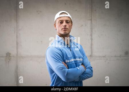 2022-06-22 14:00:46 AMSTELVEEN - Porträt von Tim van Rijthoven. Der Tennisspieler erhielt nach seinem Stunt bei den Libema Open in Rosmalen eine Wildcard für Wimbledon. ANP JEROEN JUMELET niederlande Out - belgien Out Stockfoto