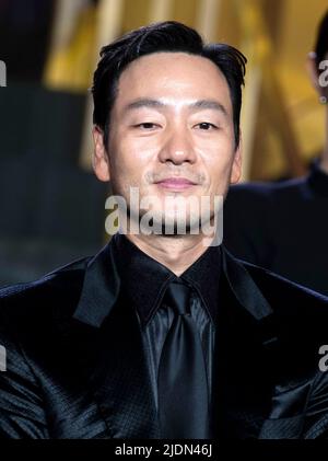 22. Juni 2022 - Seoul, Südkorea : Schauspieler Park Hae-soo, posieren für Fotos während einer Pressekonferenz, um den Produktionsbericht von Netflix Film Money Heist: Korea – Joint Economic Area in Seoul, Südkorea, am 22. Juni 2022 zu promoten. Der Film wird am 24. Juni in Südkorea erscheinen. (Foto von Lee Young-ho/Sipa USA) Stockfoto