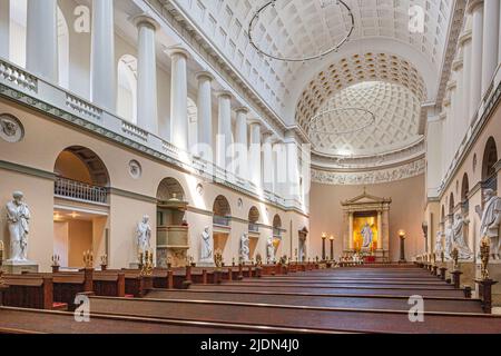 Das Innere der Kopenhagener Kathedrale, die Frauenkirche (vor Frue Kirke) in Kopenhagen, Dänemark. Stockfoto