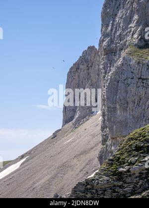 Die unzugängliche Nordwand des Mount Astraka einer der Gipfel des Timfi-Massivs in den Pindus Mountains im Norden Griechenlands Stockfoto