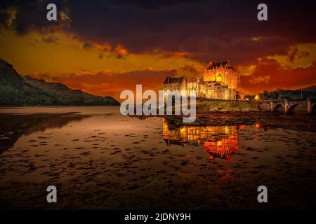 Großbritannien Schottland Eilean Donan (Schottisch-Gälisch: Eilean Donnain) Stockfoto