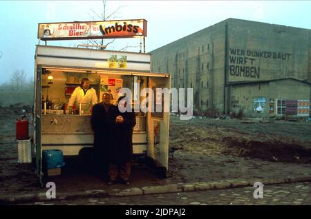 PETER FALK, WINGS OF DESIRE, 1987 Stockfoto