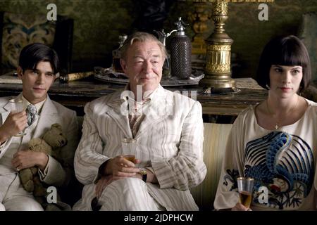 WHISHAW, GAMBON, ATWELL, BRIDESHEAD REVISITED, 2008, Stockfoto