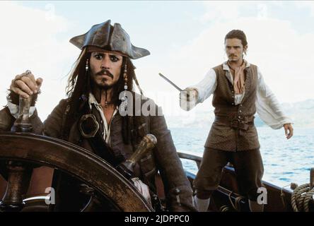 DEPP, BLOOM, PIRATEN DER KARIBIK: DER FLUCH DER SCHWARZEN PERLE, 2003, Stockfoto