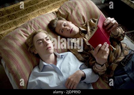 WINSLET, KROSS, DER LESER, 2008, Stockfoto