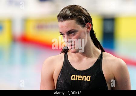 Budapest, Ungarn. 23.. Juni 2022. BUDAPEST, UNGARN - 23. JUNI: Tessa Giele aus den Niederlanden tritt am 23. Juni 2022 in Budapest, Ungarn, beim Women's 50m Butterfly während der FINA World Aquatics Championships in der Duna Arena an (Foto von Nikola Krstic/Orange Picics) Credit: Orange Pics BV/Alamy Live News Stockfoto