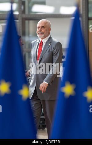 2022-06-23 09:10:04 BRÜSSEL - Premierminister von Albanien Edi Rama kommt für einen europäischen Gipfel unter anderem auf die Kandidatenmitgliedschaft der Ukraine, Moldawien und Georgien. Der Schwerpunkt des Gipfels wird auf der Zusammenarbeit zwischen der Europäischen Union und den westlichen Balkanstaaten liegen. ANP JONAS ROOSENS niederlande Out - belgien Out Stockfoto