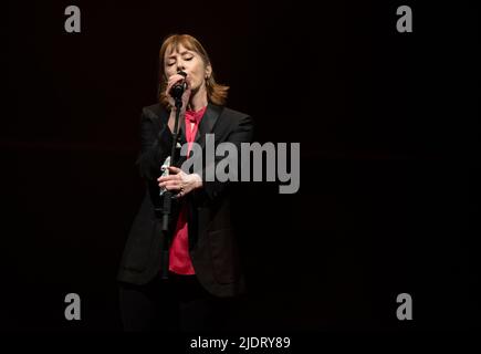 Suzanne Vaga in der Philharmonic Hall, Liverpool Stockfoto