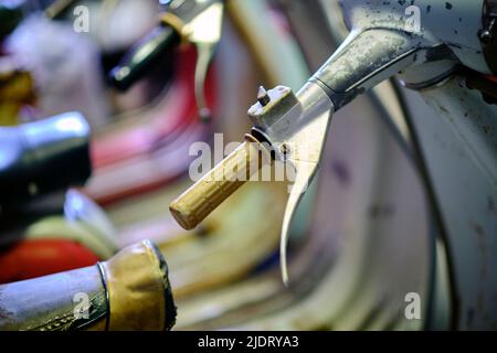 Details der alten Lambretta Roller, mit den 2-Takt-Motoren, die aus ökologischen Gründen eingestellt wurden Stockfoto