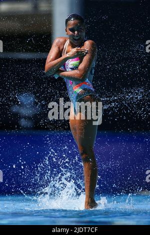 Budapest, Ungarn. 23.. Juni 2022. Team Brazil treten während der Vorbereitungvon Artistic Swimming Women Team Highlight in Budapest, Ungarn, am 23. Juni 2022 auf. Quelle: Zheng Huansong/Xinhua/Alamy Live News Stockfoto