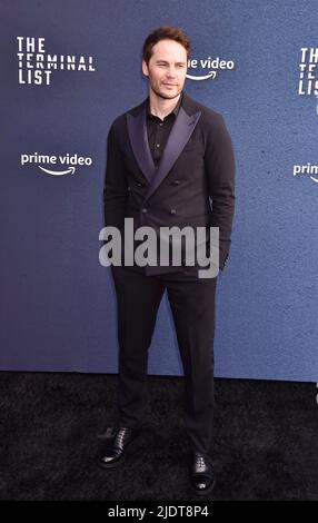 LOS ANGELES, CA - 22. JUNI: Taylor Kitsch nimmt am 22. Juni 2022 an der Premiere von 'The Terminal List' in Los Angeles im DGA Theatre Complex in Los Angeles, Cali, Teil Stockfoto