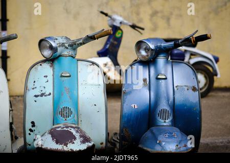 Details der alten Lambretta Roller, mit den 2-Takt-Motoren, die aus ökologischen Gründen eingestellt wurden Stockfoto