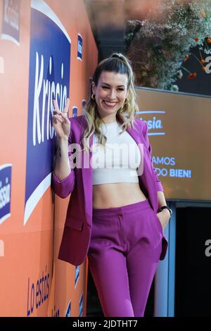Madrid, Spanien. 23.. Juni 2022. Eva Soriano nimmt an der Fotozelle „Krissia“ am Ephimera-Platz in Madrid Teil. Kredit: SOPA Images Limited/Alamy Live Nachrichten Stockfoto