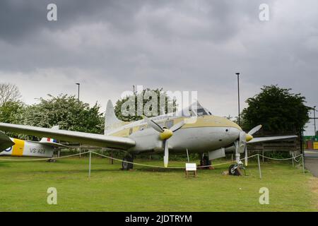 De Havilland DH104 Dove 2, G-ALVD, (G-ALCU,) Midlands Air Museum, Coventry, Stockfoto