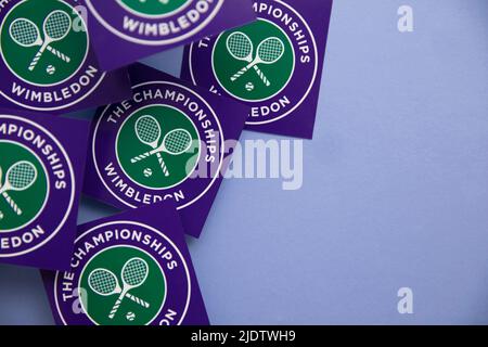 LONDON, Großbritannien - 2022. Juni: Logo der Wimbledon-Rasentennissport-Meisterschaften Stockfoto