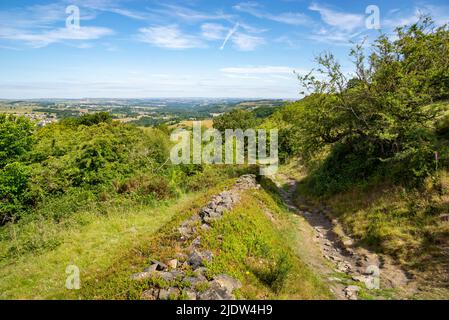 Wunderschöne Landschaft in Yorkshire rund um Hepworth und Holmfirth an einem sonnigen Sommertag. Bereich für die Dreharbeiten zur fernsehserie „Last of the Summer Wine“ Stockfoto