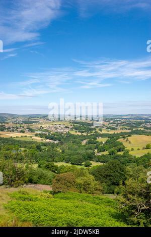 Wunderschöne Landschaft in Yorkshire rund um Hepworth und Holmfirth an einem sonnigen Sommertag. Bereich für die Dreharbeiten zur fernsehserie „Last of the Summer Wine“ Stockfoto