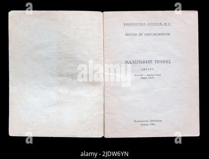 Der kleine Prinz (französisch: Le Petit Prince) ist eine Novelle von Antoine de Saint-Exupéry, die 1960 in der UdSSR erschien. Stockfoto