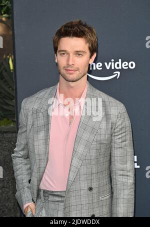 Los Angeles, USA. 22.. Juni 2022. LOS ANGELES, USA. 22. Juni 2022: Patrick Schwarzenegger bei der Los Angeles-Premiere der Terminal List im Directors Guild Theatre. Bildquelle: Paul Smith/Alamy Live News Stockfoto