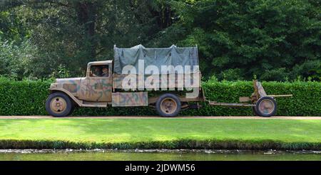 Weltkrieg 2 Deutscher Leichtes Fahrzeug mit Pak36 Anti - Panzerpistole Stockfoto