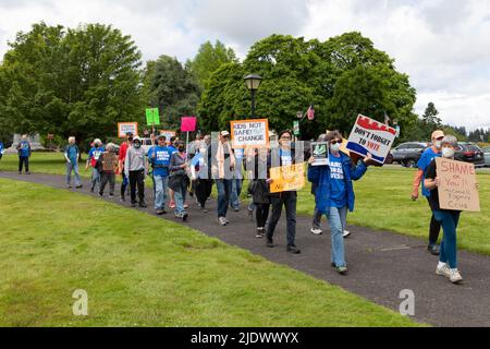 Olimpia, Washington, USA, 11. Juni 2022, Marsch für unser Leben zur Waffenkontrolle, in der Hauptstadt des Bundesstaates Washington Stockfoto