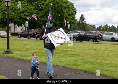 Olimpia, Washington, USA, 11. Juni 2022, Marsch für unser Leben zur Waffenkontrolle, in der Hauptstadt des Bundesstaates Washington Stockfoto
