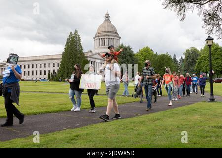 Olimpia, Washington, USA, 11. Juni 2022, Marsch für unser Leben zur Waffenkontrolle, in der Hauptstadt des Bundesstaates Washington Stockfoto