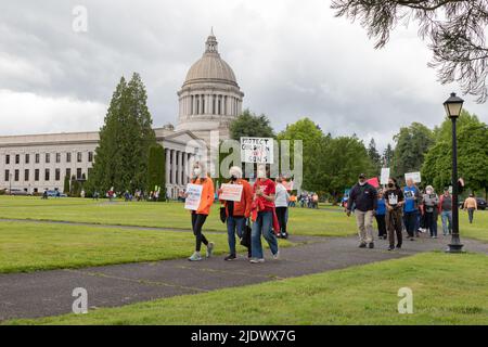 Olimpia, Washington, USA, 11. Juni 2022, Marsch für unser Leben zur Waffenkontrolle, in der Hauptstadt des Bundesstaates Washington Stockfoto