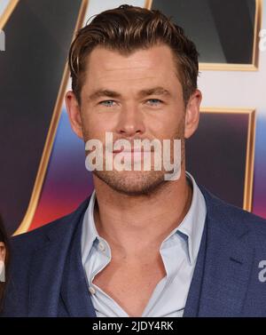 Los Angeles, USA. 23.. Juni 2022. Chris Hemsworth kommt am Donnerstag, dem 23. Juni 2022, bei der Weltpremiere VON THOR: LOVE AND THUNDER in den Marvel Studios an. (Foto: Sthanlee B. Mirador/Sipa USA) Quelle: SIPA USA/Alamy Live News Stockfoto