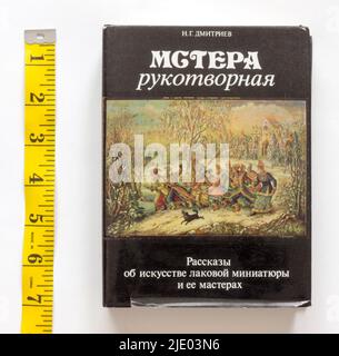 Die Mstyora (oder Mstera) Miniatur (russisch: Мстёрская миниатюра) von Dmitriev, erstmals 1986 in der UdSSR veröffentlicht. Stockfoto