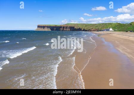 Yorkshire England saltburn am Meer England Sandstrand Küste und Klippen saltburn Beach North Yorkshire Redcar und Cleveland England großbritannien gb Europa Stockfoto