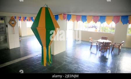 salvador, bahia, brasilien - 19. juni 2022: Dekorationsballon für Sao Joaos Party in einer Wohnanlage in der Stadt Salvador. Stockfoto