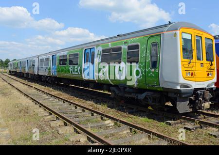 Birmingham Universities Prototyp eines Hydroflex-Zuges mit Wasserstoffbrennstoffzelle im Long Marston Rail Innovation Center, Warwickshire, Großbritannien Stockfoto