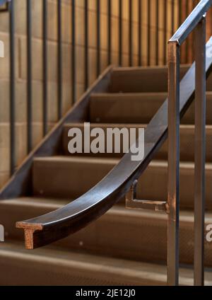 Treppe. 16 Chart Street Engineers Office, London, Großbritannien. Architekt: Ian Chalk Architects , 2022. Stockfoto