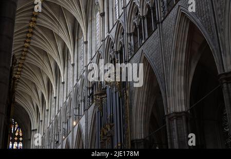 Die atemberaubende Architektur der Westminster Abbey, London Stockfoto