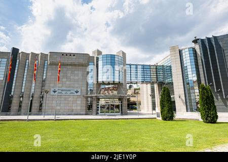 Skopje, Nordmakedonien - Juni 2022: Jüdisches Holocaust-Museum in Skopje, Mazedonien. Das Museum befindet sich im Zentrum von Skopje Stockfoto