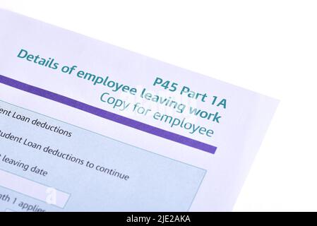 Englisch Steuerformular P45 Jahresendzertifikat von HM Revenue and Customs Stockfoto