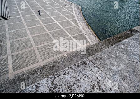 Blick von Pont d'Iéna auf die seine. Paris, Frankreich. 05/2009 Stockfoto