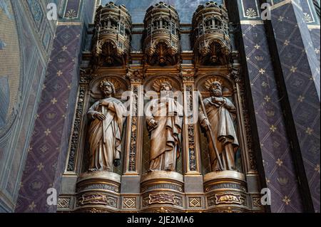 Kunstwerke, die das Martyrium des heiligen Cecile in der Kirche Saint-Eustache darstellen. Paris, Frankreich. 05/2009 Stockfoto