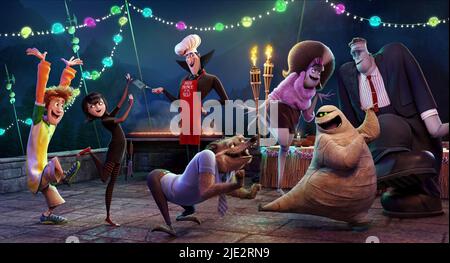 JONATHAN, MAVIS, Dracula, WAYNE, Murray die Mumie, EUNICE, Frank, HOTEL TRANSYLVANIA 2, 2015 Stockfoto