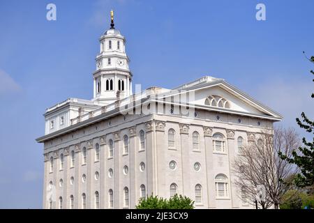 Nauvoo, Illinois, USA. Der Nauvoo Illinois Tempel, erbaut im Stil der griechischen Wiederbelebung, wurde 2002 eingeweiht. Stockfoto