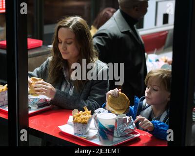 LARSON, TREMBLAY, Zimmer, 2015 Stockfoto