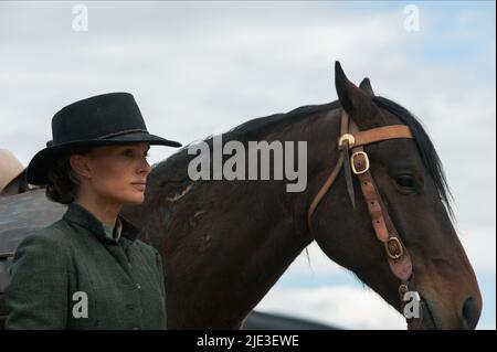 NATALIE PORTMAN, Jane haben ein Gewehr, 2015 Stockfoto