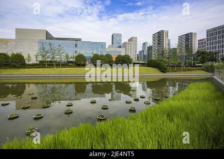 Zhejiang, der bau von zhejiang, und der sonnenblaue Himmel Stockfoto